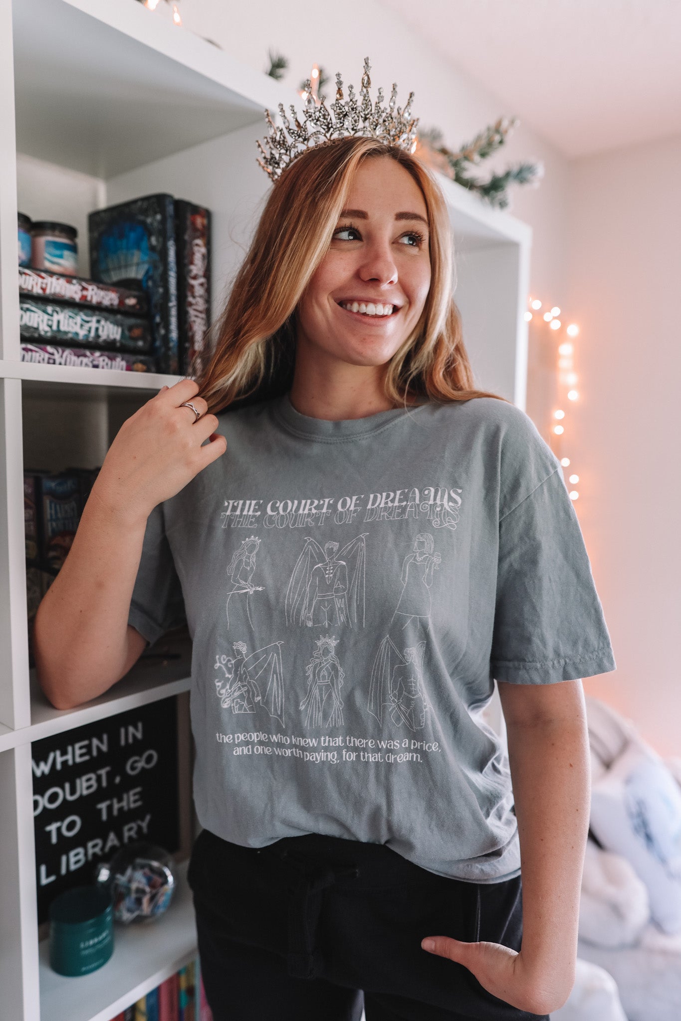 COURT OF DREAMS TEE