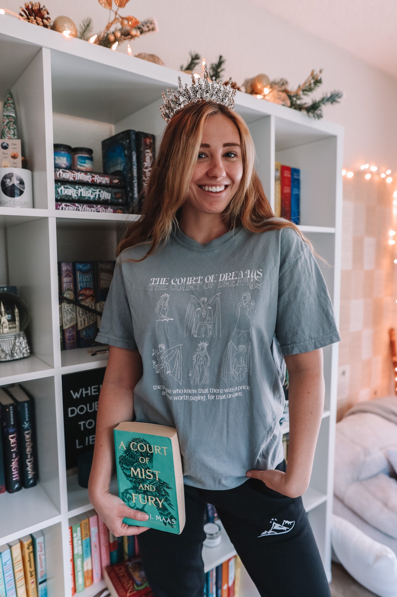 COURT OF DREAMS TEE