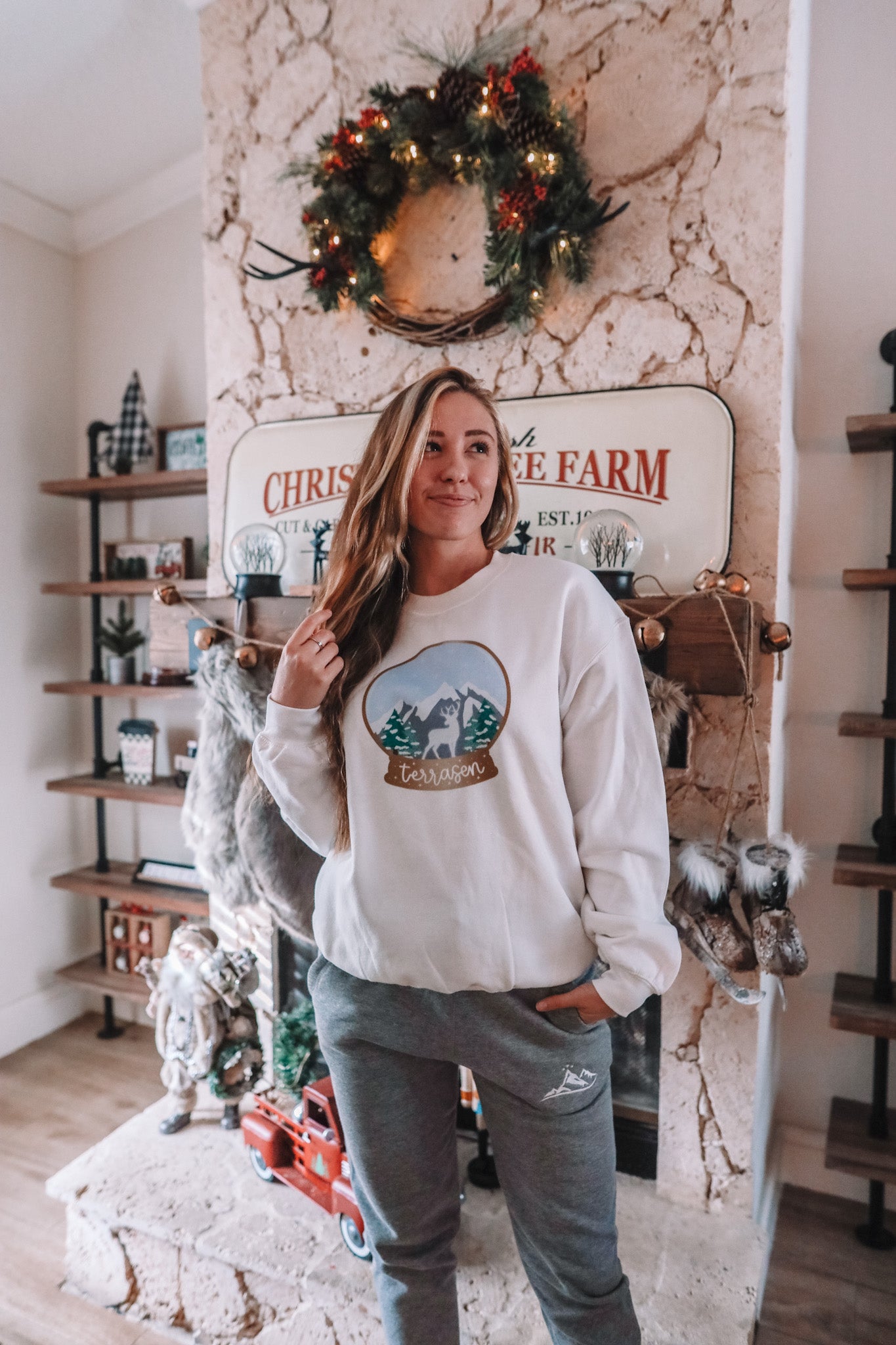 YULEMAS IN TERRASEN CREWNECK