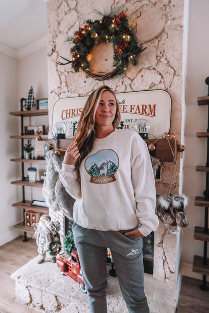 YULEMAS IN TERRASEN CREWNECK
