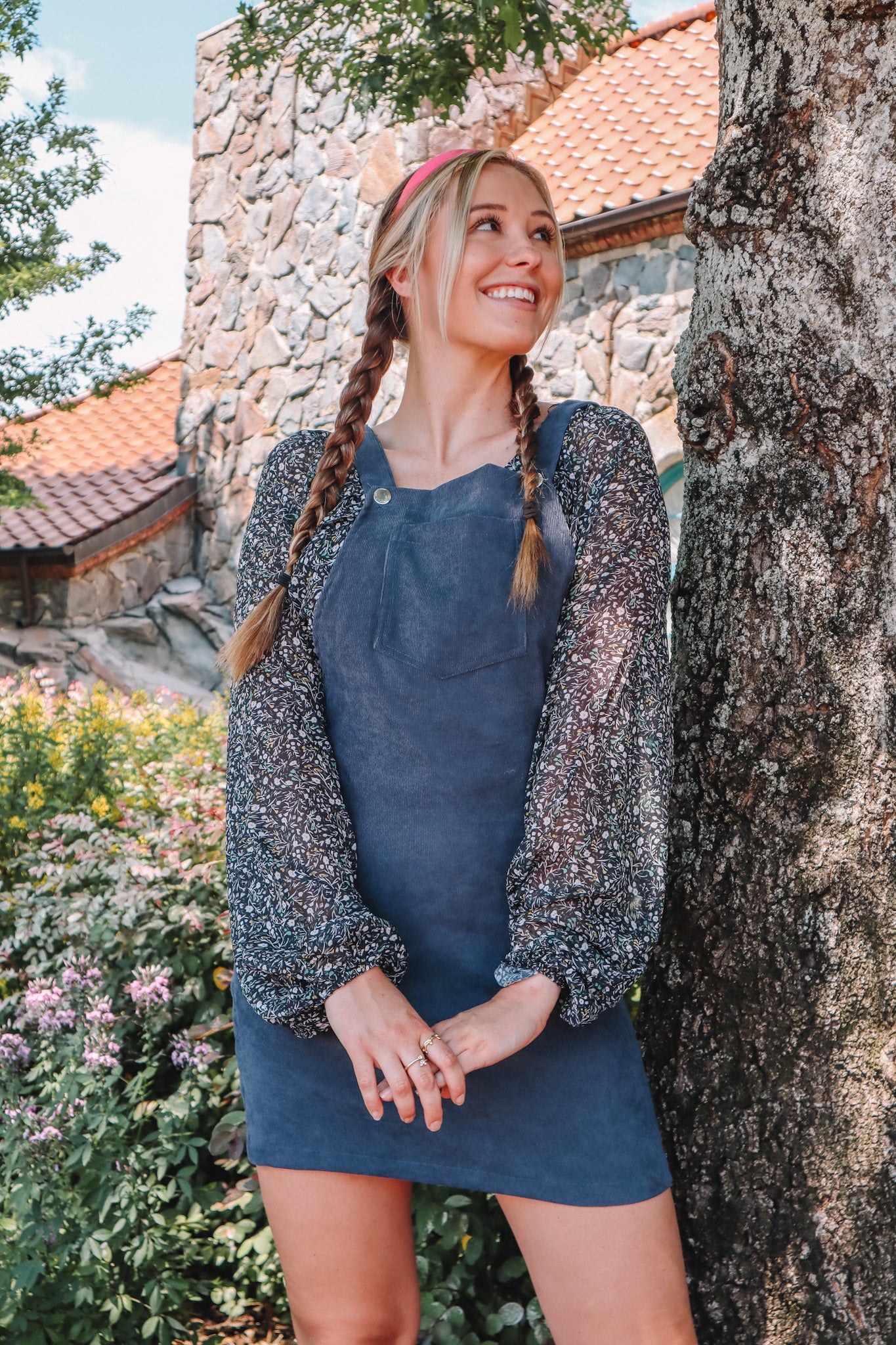 @CURIOUSER.CHELSEA AS ANNA TOP
