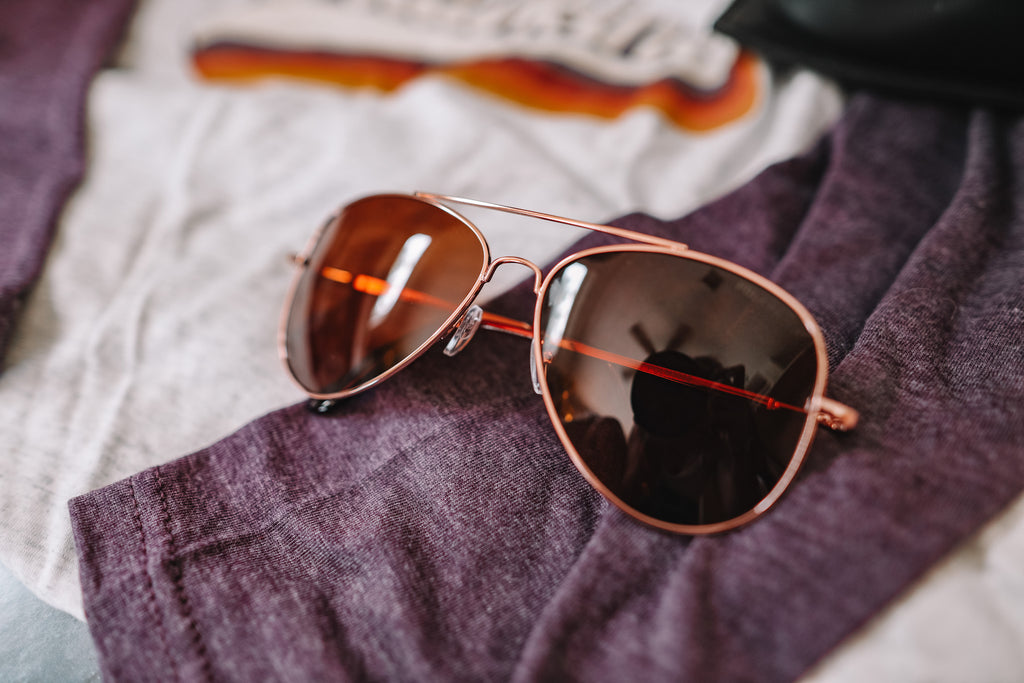 80s SUNGLASSES